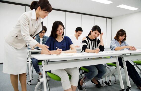 卒業生が大活躍している講座を開催しています | 似合う色を見つけるパーソナルカラー診断のビューティリア名古屋